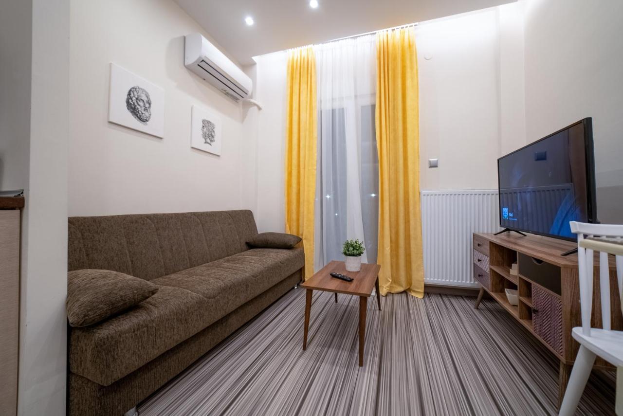 Luxury Suites With King-Sized Bed Selanik Dış mekan fotoğraf